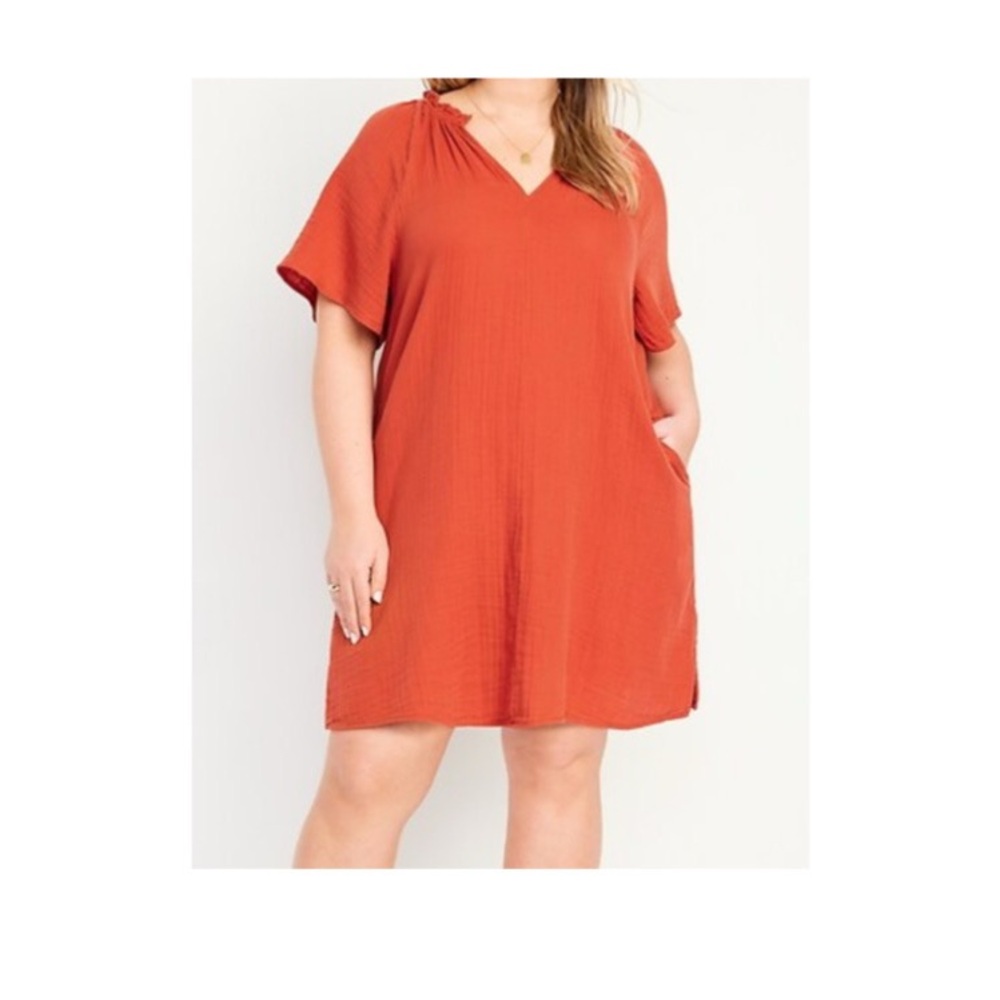 Old Navy Orange V-Neck Short Sleeve Dress